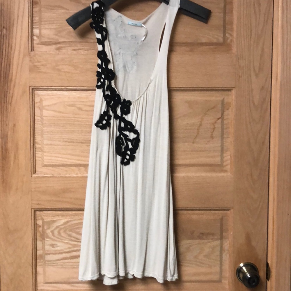 Kimchi Blue Long Black and Cream Tank Top